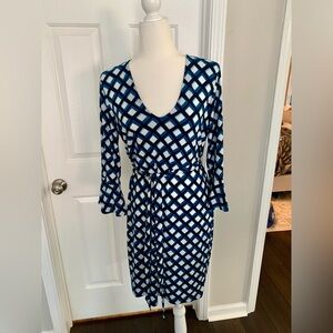 Banana Republic Navy and White Checkered Long Sleeve Dress